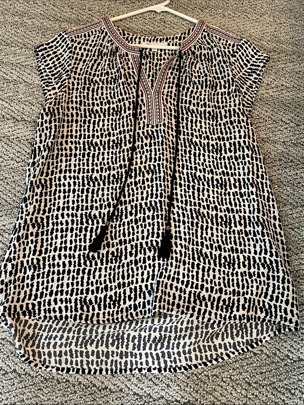 DR2 Black and Cream Printed Tie-Neck Tunic with Embroidered Trim